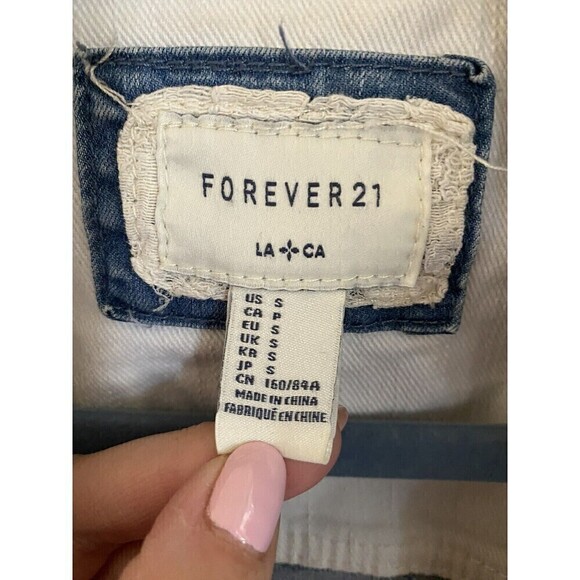 Forever21 Juniors Denim Sleeveless Vest With Lace Back. Sz.S - Picture 3 of 3